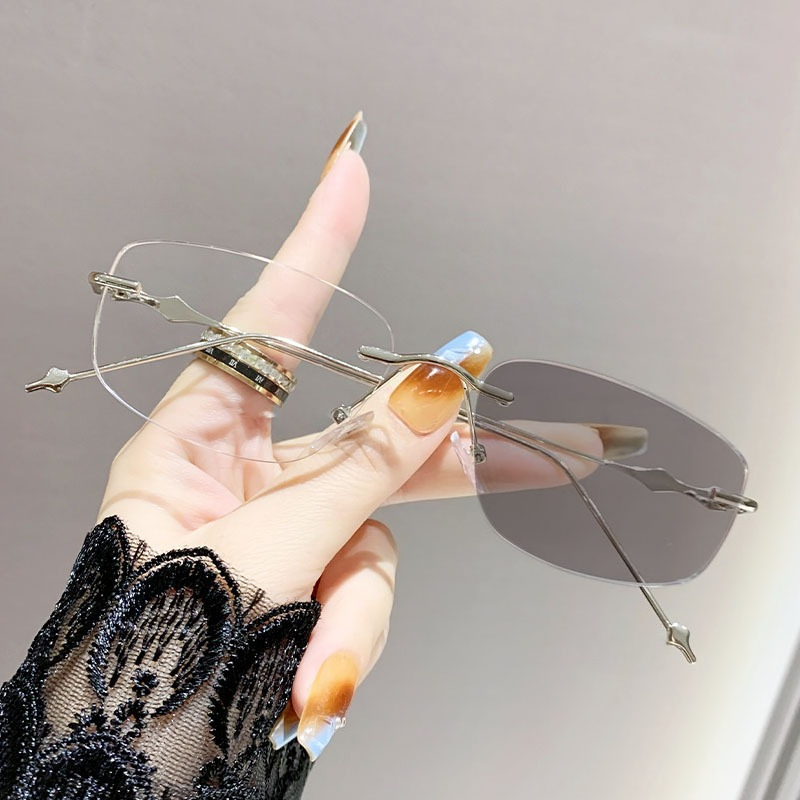 Fashionable Women's Photochrom - Women'S Fashion Glasses With Clear Lenses recension och pris