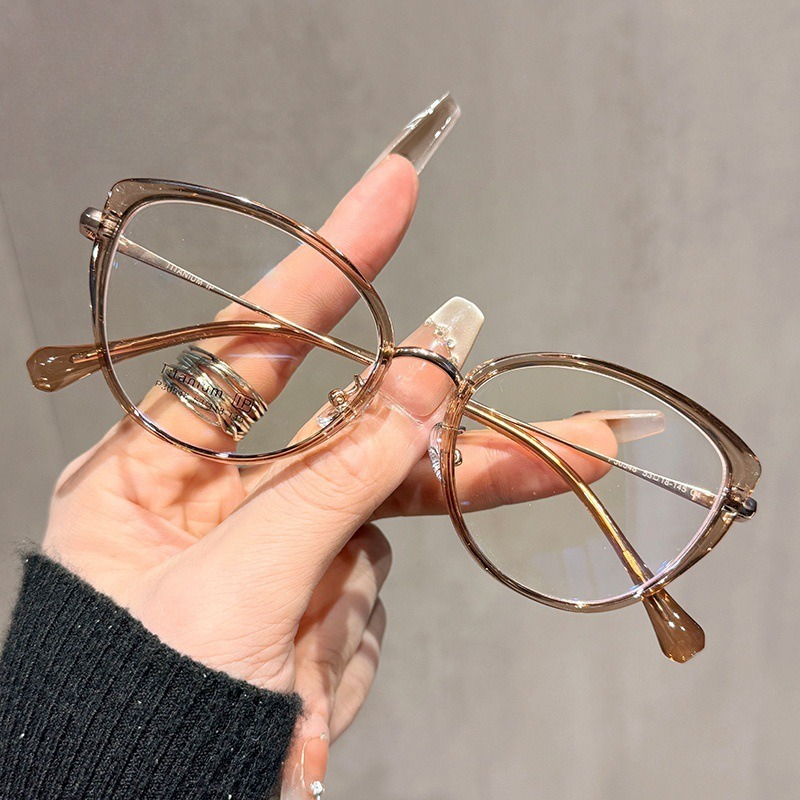 EYORA Small Frame Cat Eye Fash - Women'S Fashion Glasses With Clear Lenses recension och pris