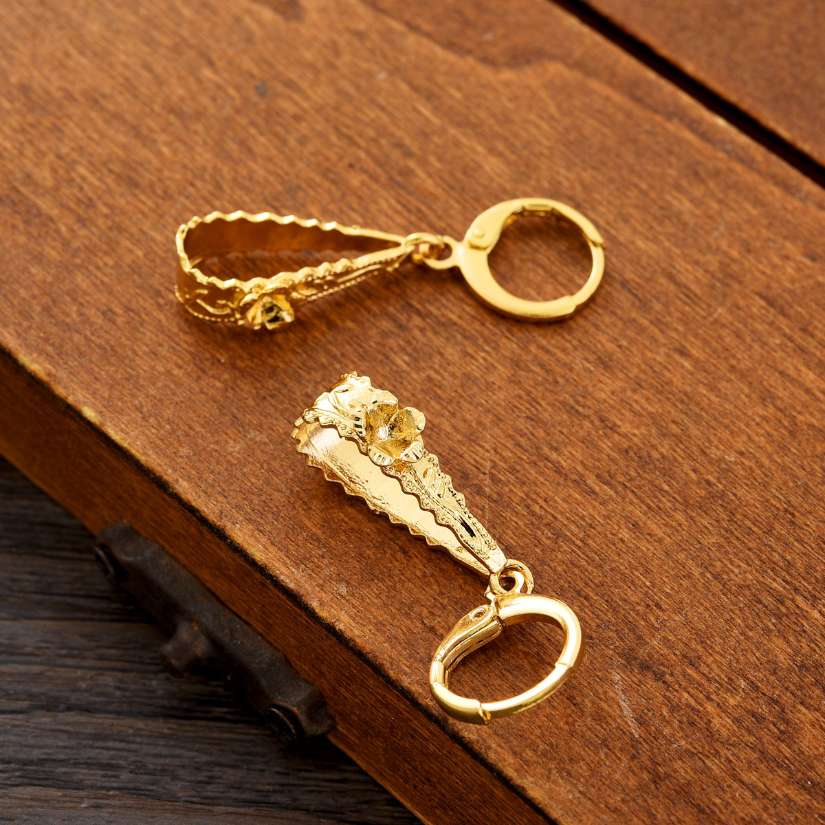 Dubai Golden Color Luxurious F - Women Fashion Png recension och pris