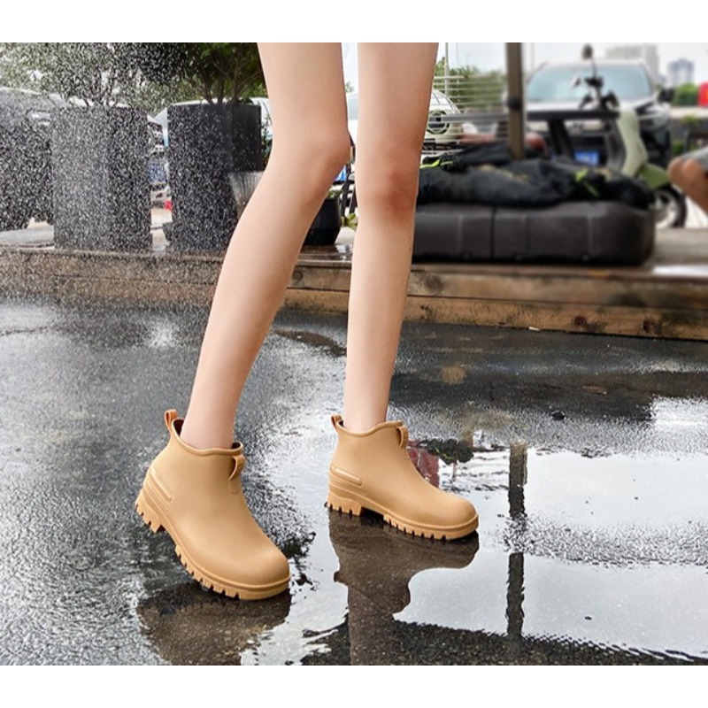 Fashion Plus Size Woman Shoes  - Women'S Fashion Rain Boots recension och pris