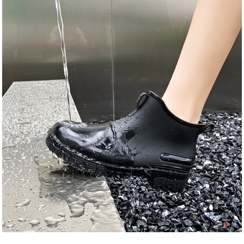 Fashion Plus Size Woman Shoes  - Women'S Fashion Rain Boots recension och pris