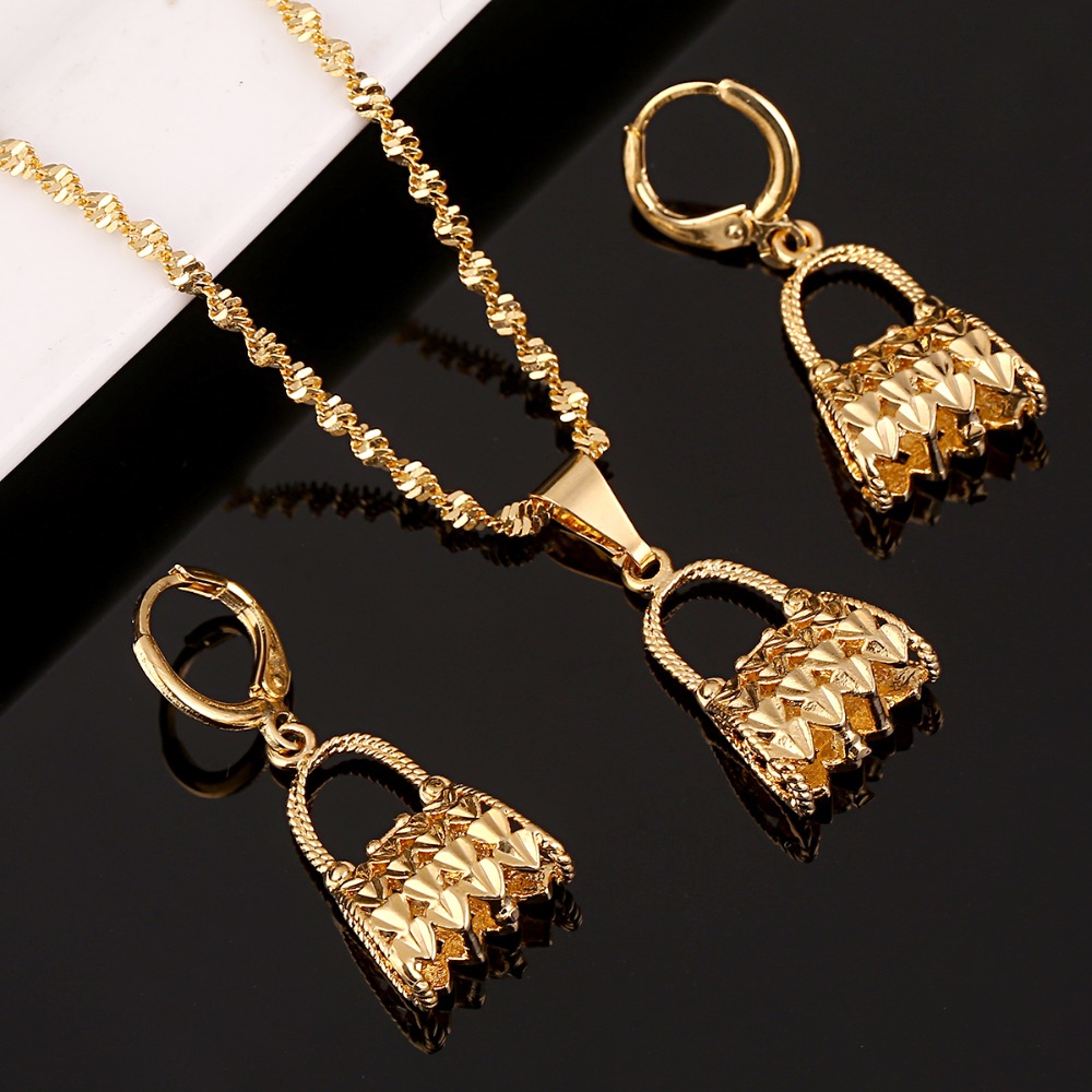 Papua New Guinea PNG Necklace  - Women Fashion Png recension och pris